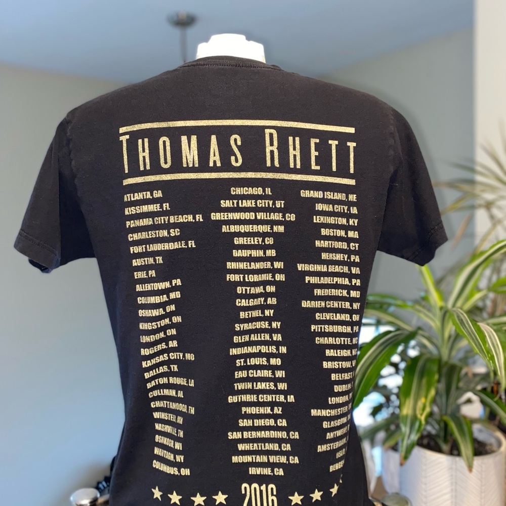 💙 Thomas Rhett Black Concert T 2016  Graphic T-Shirt Size M - Picture 2 of 8
